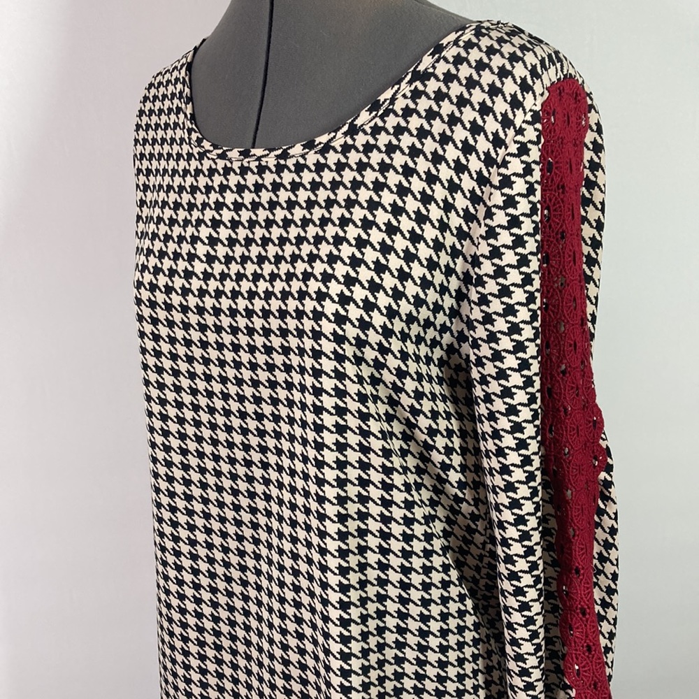 Auditions Long Sleeve Pull Over Tunic/Top Size S